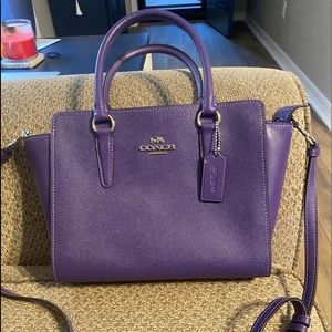 Coach Purse Cross body or shoulder
